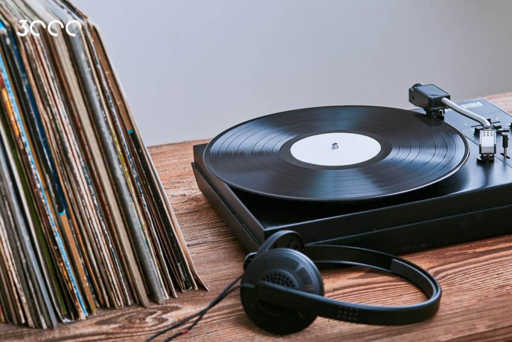 the attraction of collecting vinyls