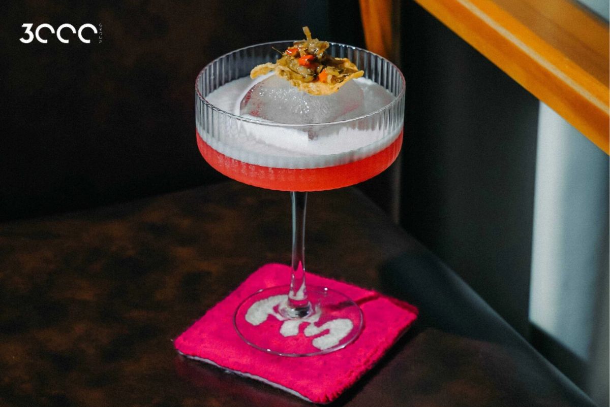 Local Cocktails at FOAM Vinyl & Cocktail Bar